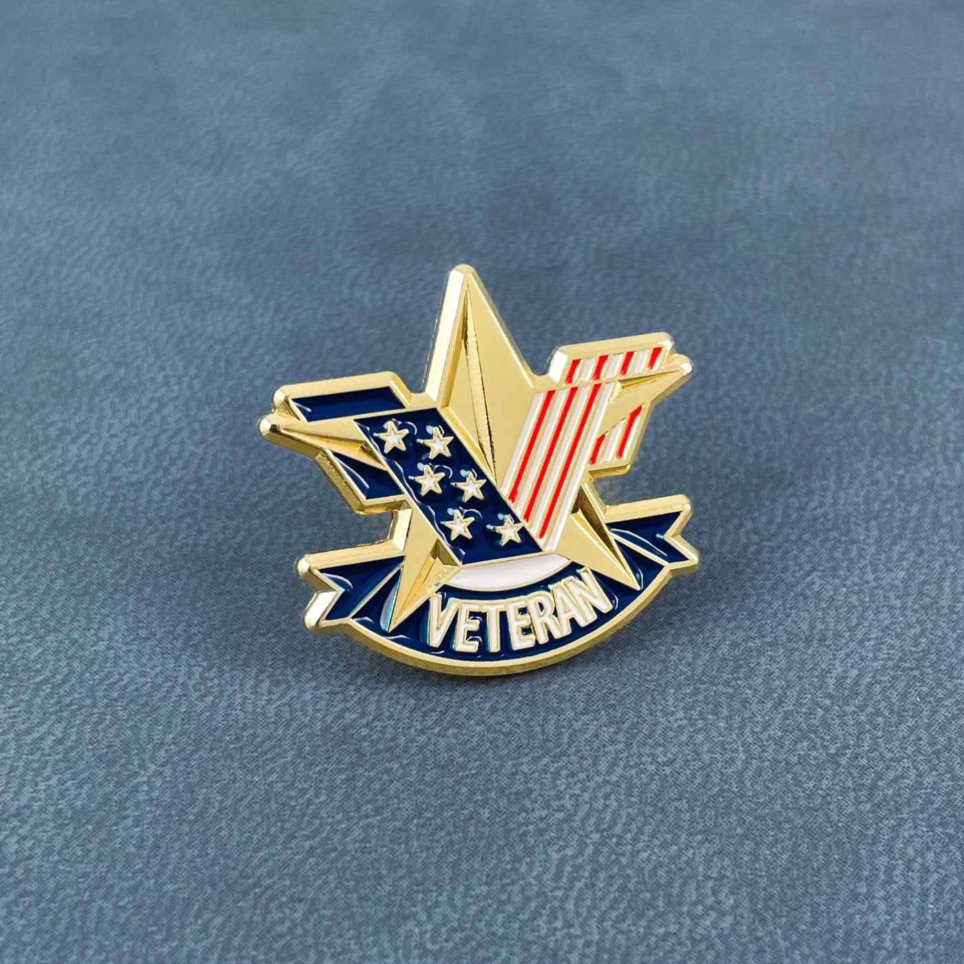 Gold Veteran Star Pin